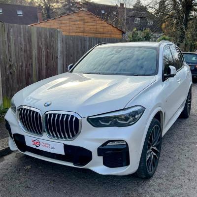 White BMW X5 